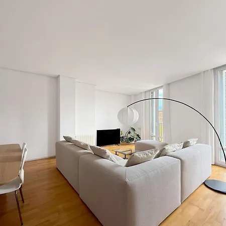 Apartment Bright Designer In Old Town